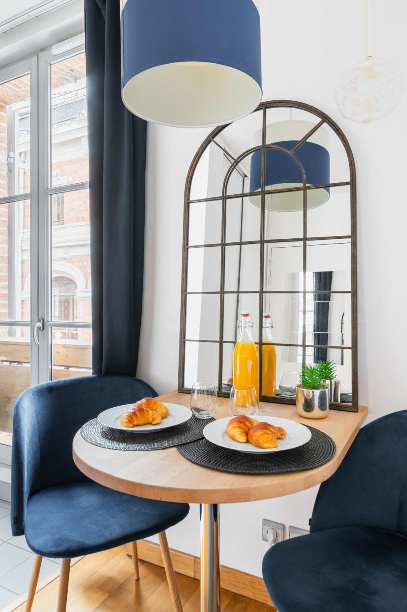 Studio Cosy Vue Sur Le Musee - Paris 5 - 2P Apartment Luaran gambar